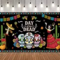 Kleurrijke Dag van de Doden achtergrond met suikerschedels en goudsbloemen voor Mexicaans feest - Mexicaanse Dag van de Doden printstijl (SBJ-008) / 95x75cm