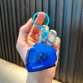 Blauer Motorradhelm Schlüsselanhänger mit verspiegeltem Visier und LED-Lichtfunktion - Bunter Schlüsselanhänger-Stil (Nicht Leuchtend) / Blau