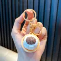 Llavero realista de pan al vapor con adorno de nuez decorativa para aliviar el estrés - Shumai