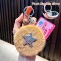 Lindo llavero de peluche marrón con estrella de mar metálica y espejo de doble cara - Café Oscuro