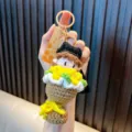 Llavero de muñeca de girasol de ganchillo hecho a mano con borla para bolso y regalo - Marrón