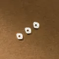Hochwertige unregelmäßige S925 Silber Abstandsperlen für DIY Schmuckherstellung Modell D - Stil D (B0001) / 12 Stück / Silber