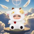 Colgante de peluche serie Werewolf Kill profeta con cara de vinilo y detalles de estrella - Estilo de Ángel