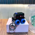 Black alloy pullback police car keychain model with blue wheels for bag pendant - Assault Style / Black (Assault Vehicle)