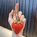 Llavero realista de fresa con correa de cuero para bolsos o llaves, accesorio lindo. - Fresa Roja Grande