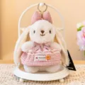 Schattig crème pluche konijn in roze ruitjesjurk met strik, handgemaakte knuffel - Lily Konijnenhanger (Roze)