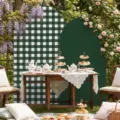 Fondo de arco a cuadros verdes y blancos para fiestas en el jardín y bodas elegantes - Gingham Grande y Sólido (SGX-002) / Juego de 2 Piezas (100x200cm+120x220cm) / Verde Oscuro a Cuadros (Poliéster)