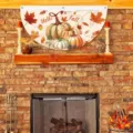Semicircular Thanksgiving bunting featuring pumpkins and maple leaves for fall home decor - Hello Fall Style (SXQ-002) / 37.5x75cm