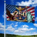 Amerikaanse vlag voor 250-jarig jubileum met Vrijheidsbeeld en arend voor buitendecoratie - 250e Gouden Jubileum (Q-003) / 150x90cm (Enkelzijdig)