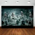 Halloween Garagentorabdeckung Banner mit gruseligen Skeletten auf einem Friedhof - Tanzende Skelette Friedhof (CK-008) / 150x100cm