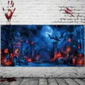 Μεγάλο πανό γκαράζ Halloween με τρομακτικό νεκροταφείο και κολοκύθα για διακόσμηση πάρτι. - Σκηνή Νεκροταφείου Σπιτιού με Φαντάσματα (CK-011) / 150x100cm