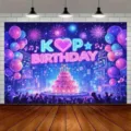 Fondo de cumpleaños K-POP neón violeta con tarta fuegos artificiales y tema musical - Estilo SBJ-004 / 95x75cm