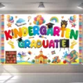 Bunter Kindergarten-Abschluss-Hintergrund mit Stiften und Schulelementen - SBJ-006 / 95x75cm