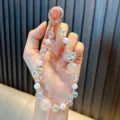 Sparkling heart-shaped crystal beaded keychain lanyard with iridescent aura pearls - 1 Piece (With Gasket) / White