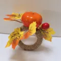 Handcrafted Autumn Napkin Ring Featuring Miniature Pumpkin and Vibrant Maple Leaves - Pumpkin Maple Leaf Berry Style (Style 1) / 5x11x7cm