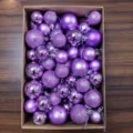 Set of 50 purple Christmas baubles with mixed matte, glitter and glossy finishes - 50 Pieces / Light Purple
