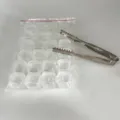 Set of 24 reusable clear plastic ice cubes with stainless steel ice tongs for party drinks - Frosted White Cube / 24 Pieces/Pack With Tongs