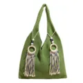 Handgefertigte grüne Strick-Umhängetasche im Boho-Stil mit Quasten und Perlenbesatz - Grün