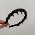 Elegant black pleated satin headband with anti-slip comb teeth for versatile hair styling - Black Wavy Headband (81#) / Black