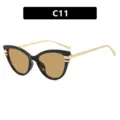 Lunettes de soleil œil de chat pour femmes avec monture noire et branches dorées élégantes. - Monture Noire Verres Thé