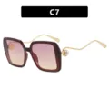 Elegante quadratische Sonnenbrille mit burgunderfarbenem Rahmen und Perlendetails C7 - C7-Weinrot Violett Rosa