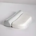 Juego de almohadas de tracción cervical de espuma viscoelástica en color gris y blanco - 20x45x7cm + 15x50x10cm / Blanco + Gris