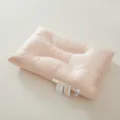 Cuscino in microfibra rosa champagne con strato di lattice e ricamo a conchiglia - 44*70 cm / Rosa