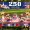 USA 250ste Jubileumbanner voor Herdenking en Tuindecoratie Buiten - Geperforeerd Met Touw / 30x120cm / Donkerblauw