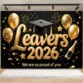 Elegant 2026 graduation party backdrop with gold balloons and bachelor cap design - SBJ-003 Style (CG-1991515) / 95x75cm