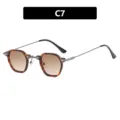 Punkige unregelmäßige Sonnenbrille mit Schildpattrahmen und braunen Verlaufsgläsern - Schildpatt / Tee mit Farbverlauf