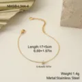 Detail view of a stainless steel gold-tone pearl bracelet with length and weight specs. - Round White Artificial Pearl Bracelet (NMSB-L344-4)