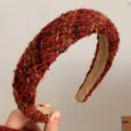 Serre-tête élégant en tweed rouge avec des accents de fil doré pour un look vintage français. - 6# Style Tricot Mixte