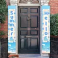 Coppia di striscioni per porta estivi Hello con onde oceaniche e decori da spiaggia - 30x180cm / Blu/Bianco Sporco