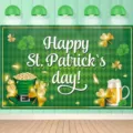 Fondo fotográfico de San Patricio con tréboles verdes y detalles de monedas de oro - SBJ-009 / 95x75cm