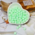 Perles acryliques rondes couleur menthe bonbon pour création de bijoux DIY artisanat - Perle Ronde (BSD343) / 6mm (200 pièces/paquet) / Vert clair