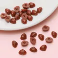 Perle piatte triangolari marroni lucide per artigianato di bambole animali e accessori - Naso Triangolare (7x9mm) / Confezione da 100 Pezzi / Marrone