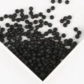 Runde matt schwarze Kunststoffperlen für die Herstellung von DIY-Halsketten und Armbändern - Rund 6mm (200 Stück pro Packung) / Schwarz