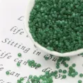 Perles de rocaille en verre dépoli vert mat pour bijoux DIY et tissage à la main - 3mm / 20g (Env 700pcs) / Vert