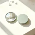 Premium minimalist round portable makeup mirror with mint green matte finish casing - 7x7 / Green
