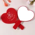 Grazioso specchio a mano rosso a forma di cuore con stampa di ciliegie dolci - Ciliegia Bianca / 13x18.5CM
