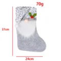 Chaussette de Noël décorative grise avec bonnet à paillettes et motif gnome, taille 37x24cm - Style Barbe Grise (M1-13)