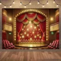 Toile de fond photographie scène de théâtre avec rideaux rouges et effets de lumière dorés - Style Scène de Théâtre Rouge (SBJ-004) / 95x75cm
