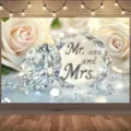 Eleganter Hochzeitsfotografie Hintergrund mit weißen Rosen, Diamanten und Mr & Mrs Text - Weisse Rosen Diamanten Mr. and Mrs. (SBJ-004) / 95x75cm