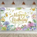 Florale Happy Birthday Fotohintergrund mit Goldglitzerschrift und Gartenmotiven. - Leichter Luxus Pastoraler Geburtstagshintergrund (SBJ-008) / 95x75cm