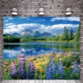 Fond de studio photo nature avec montagnes lac forêt et fleurs pour décoration de fête - Style Forêt, Lac et Mer de Fleurs (SBJ-008) / 95x75cm