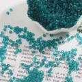 Perline di vetro ciano trasparente di alta qualità per la creazione di gioielli fai-da-te - Verde Pavone (2mm) / Confezione da 15g / Verde Pavone