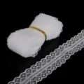 Pizzo floreale bianco non elastico di qualità per cucito fai-da-te e decorazioni - Larghezza 28mm-5 Iarde / Bianco