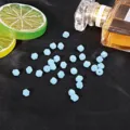 Υψηλής ποιότητας 6mm γαλάζιες κρυστάλλινες χάντρες ρόμβου για κοσμήματα DIY - Περίπου 40 Τεμάχια/Πακέτο / Ουρανί