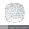 Assiette carrée en céramique japonaise avec motif floral bleu diamètre 19,6 cm - Assiette Carrée / 19.6x3.4cm / Floral Bleu Sous Glaçure