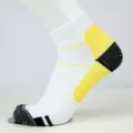 Weiße Sport-Kompressionssocken Laufsocken mit gelber Fußgewölbeunterstützung für Füße - S/M / Weiß und Gelb